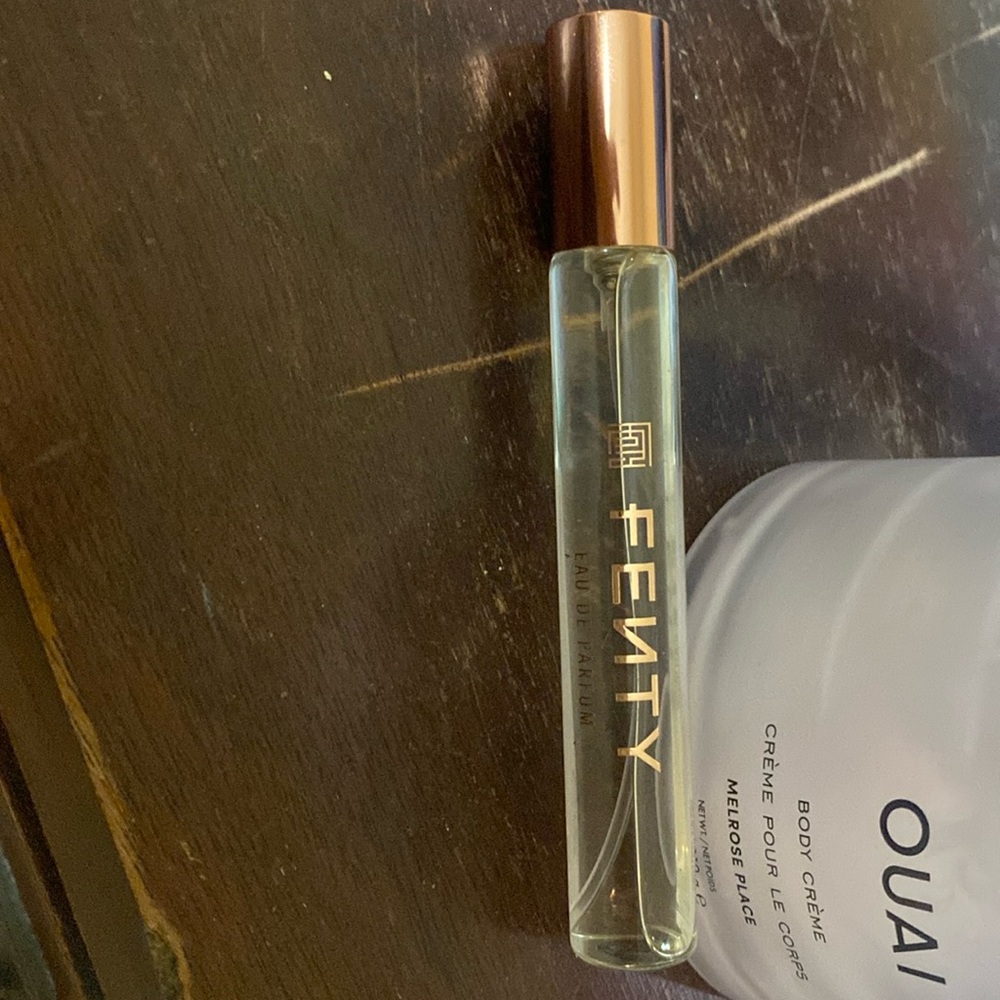 Fenty travel spray